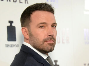 Ben Affleck explica o motivo da sua ‘cara feia’ 