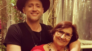 Dona Déa Lúcia e Paulo Gustavo (Foto Reprodução Instagram)