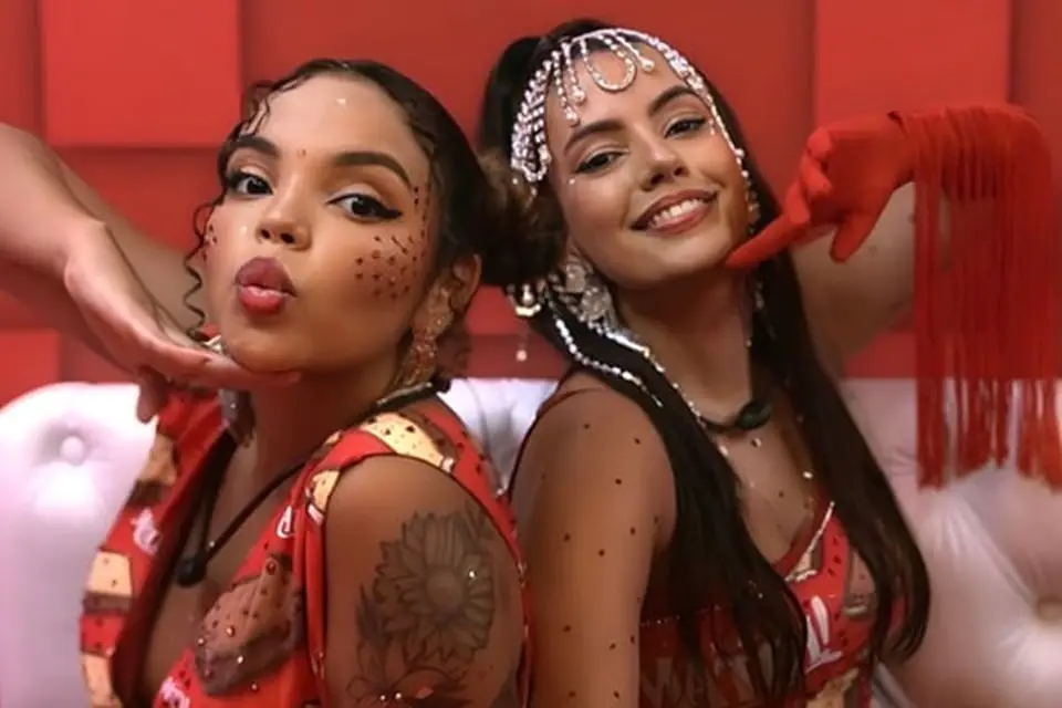 Ex-BBBs Fernanda e Pitel