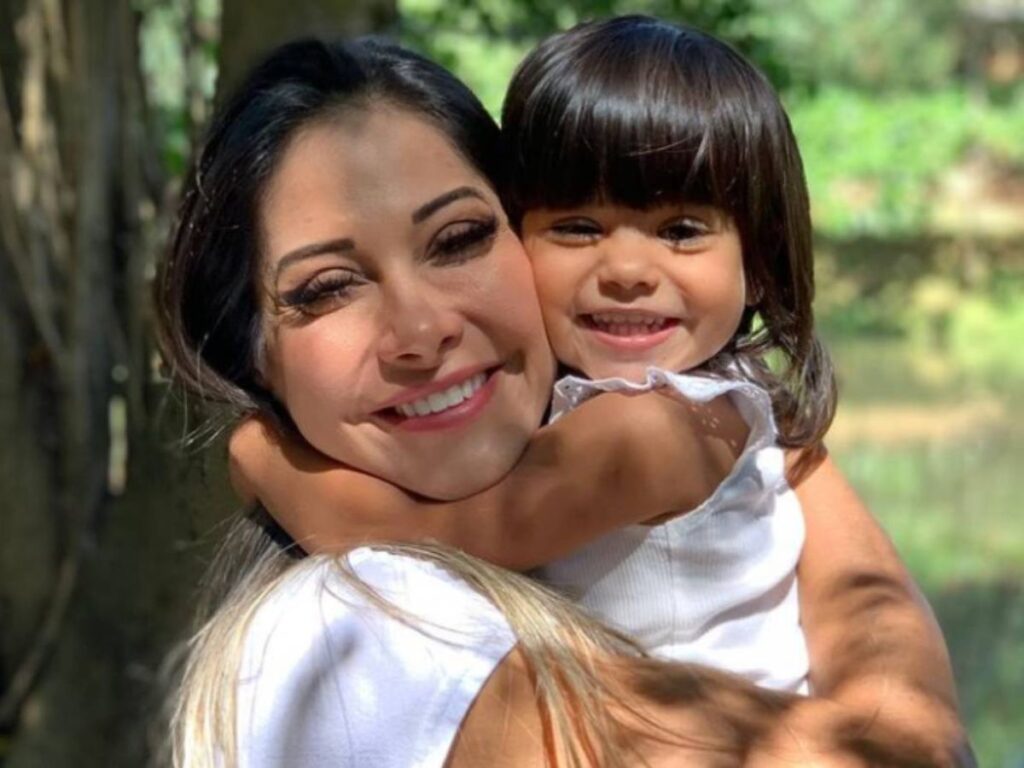 Maíra Cardi culpa Arthur Aguiar por comportamento da filha: “Nunca vi”