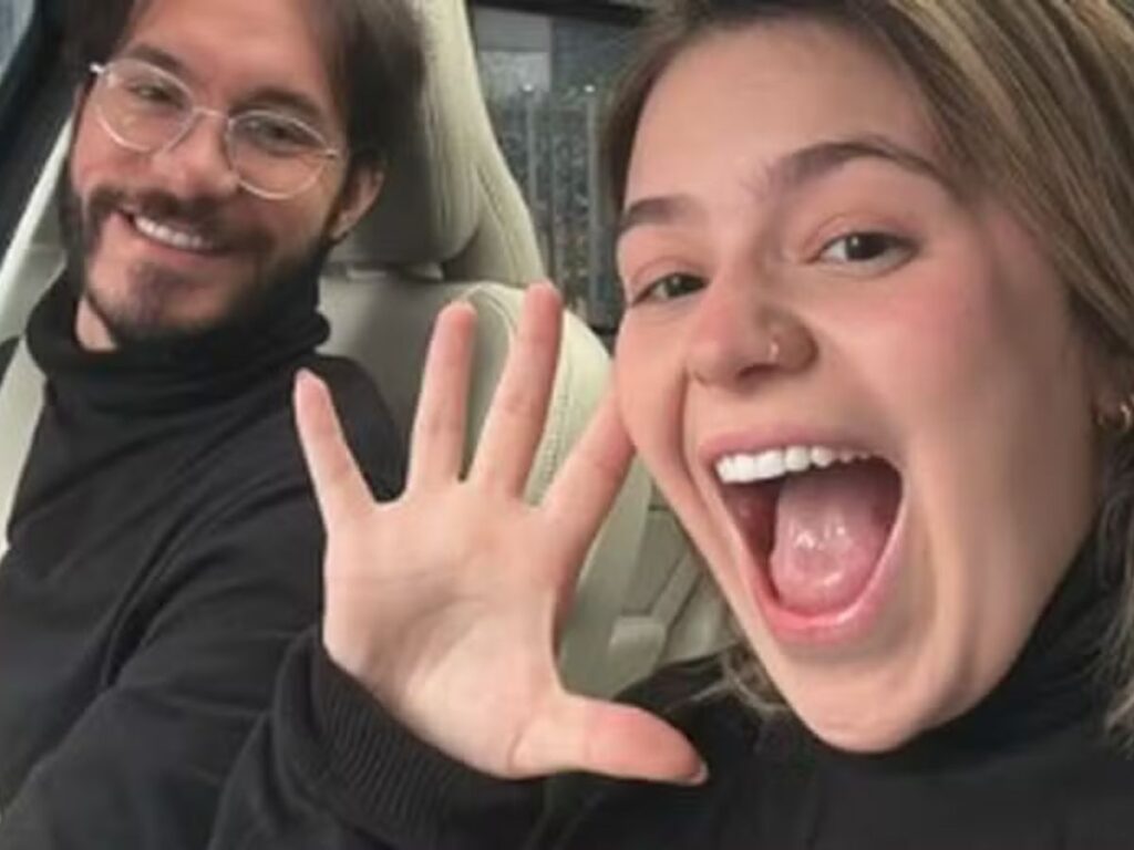 Viih Tube revela que placenta ‘subiu e colou’: ‘Estou muito feliz’