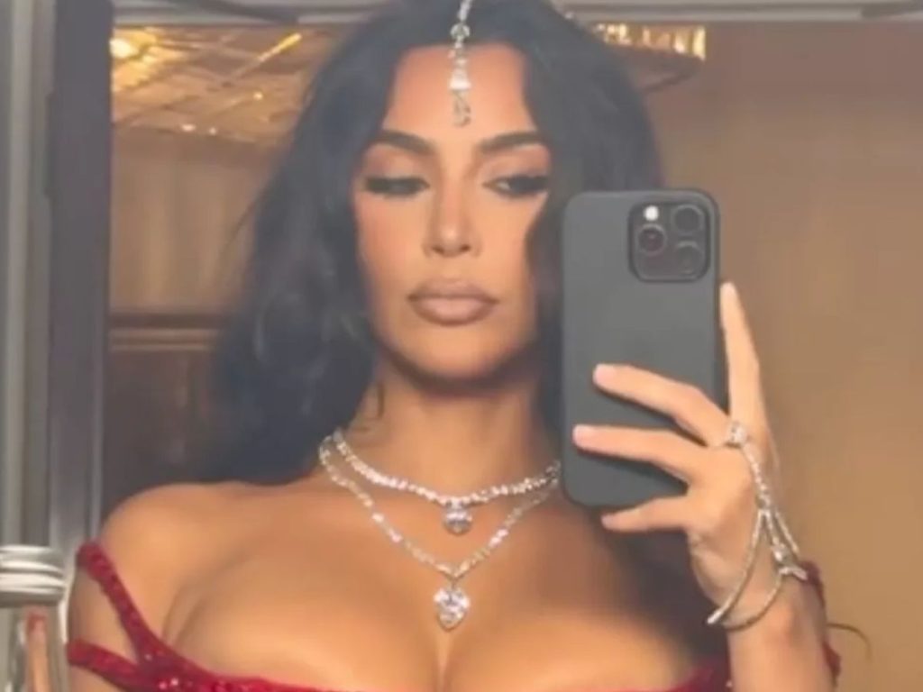 Saiba quanto Kim Kardashian recebeu para ir à casamento de bilionário na Índia