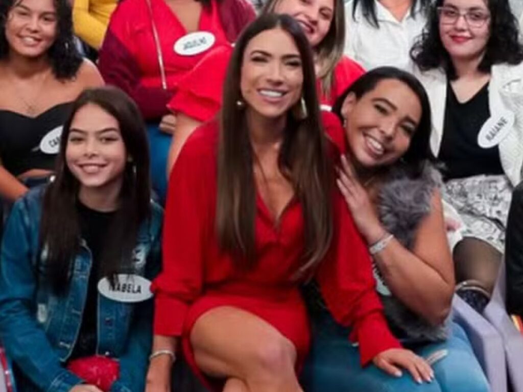 Patrícia Abravanel rebate indireta de Lívia Andrade: “Herdar é responsabilidade”