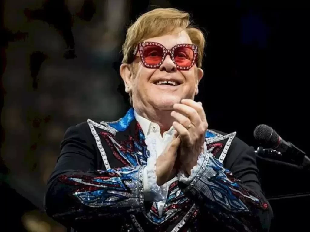 Elton John perde a paciência com princípe Harry após pedidos de dinheiro