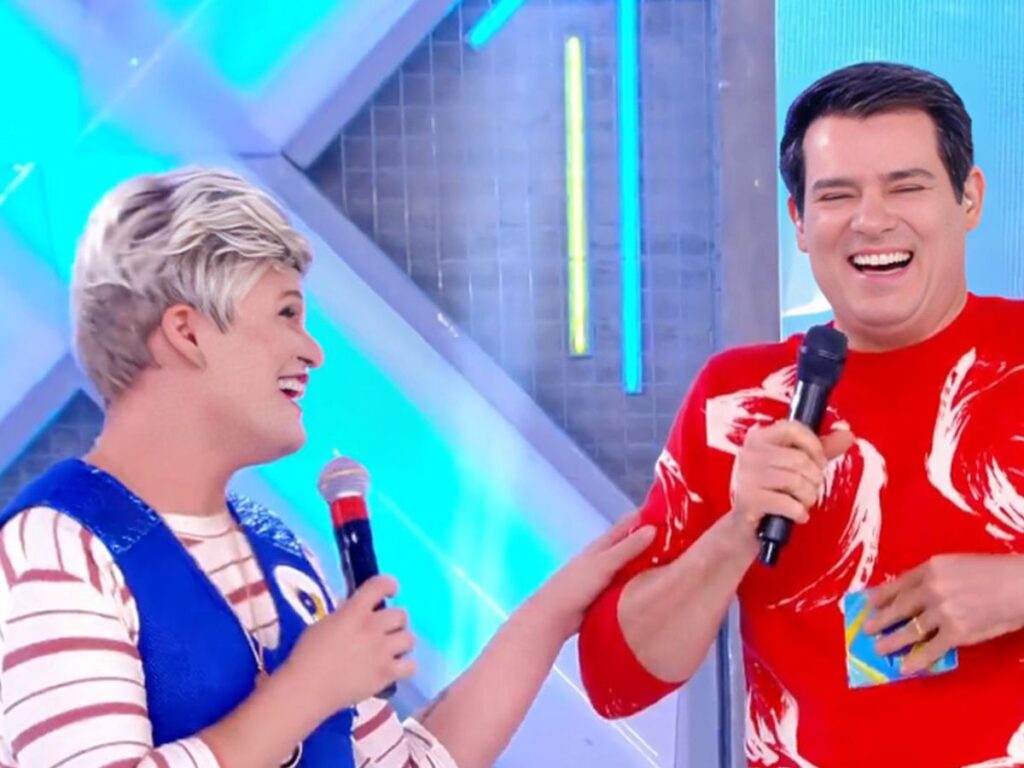 Vídeo: Celso Portiolli sugere mudança de nome e apresentadora do “Chega Mais”