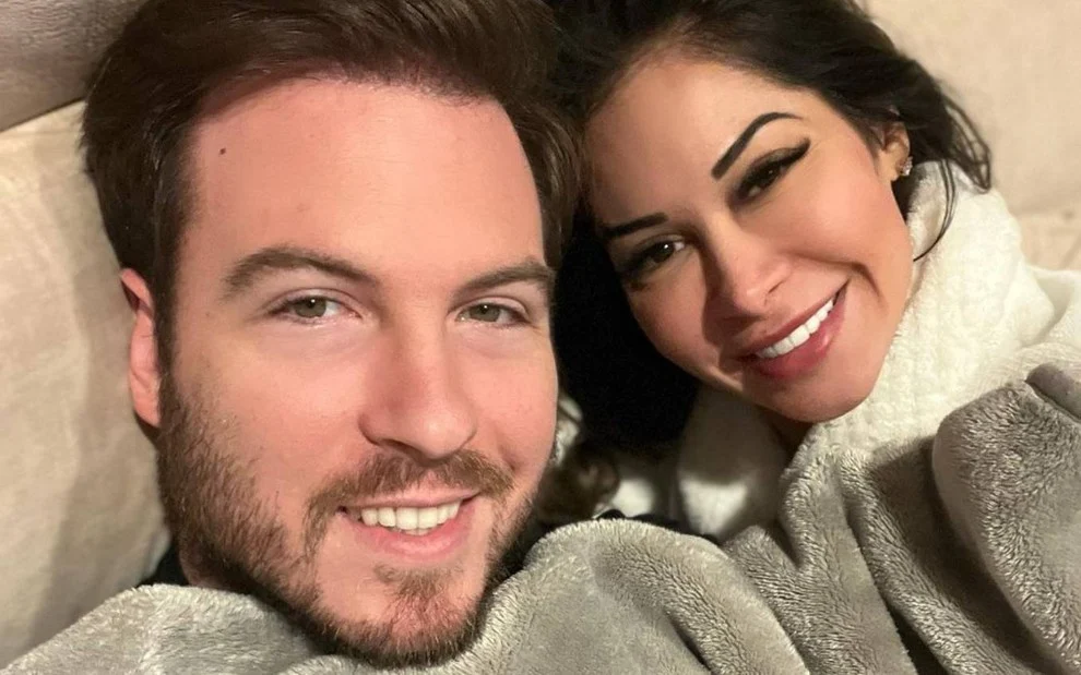 Maíra Cardi se declara a Thiago Nigro e desabafa sobre gravidez: “Nada estável”