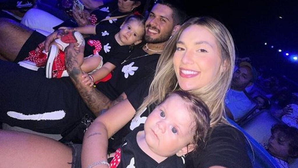 Virginia Fonseca rebate críticas sobre a filha usar “fantasias de menino”