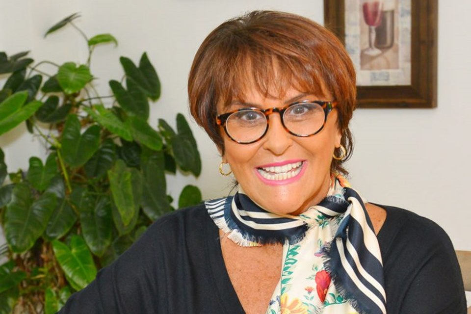 Márcia Sensitiva Capa