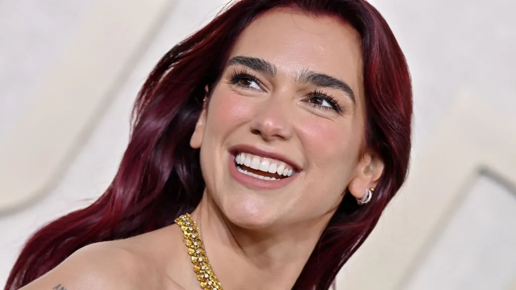 Dua Lipa No Tapete Vermelho Do Globo De Ouro De 2024 E1704985006592