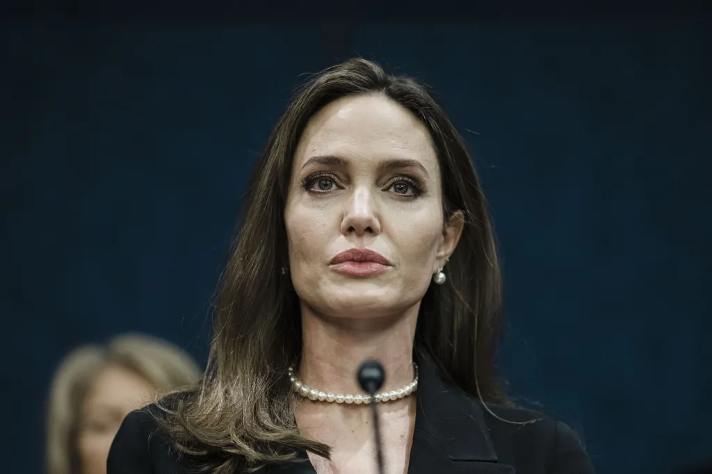 Angelina Jolie Cinema
