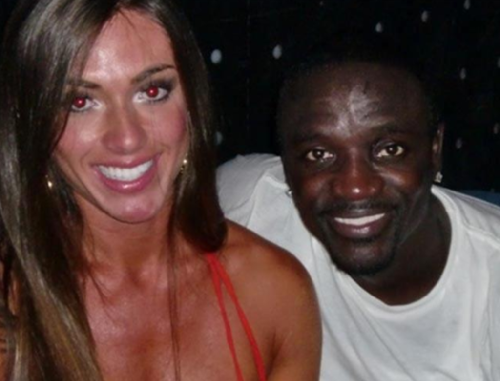 Nicole Nahls E Akon (foto Reprodução Redes Sociais)