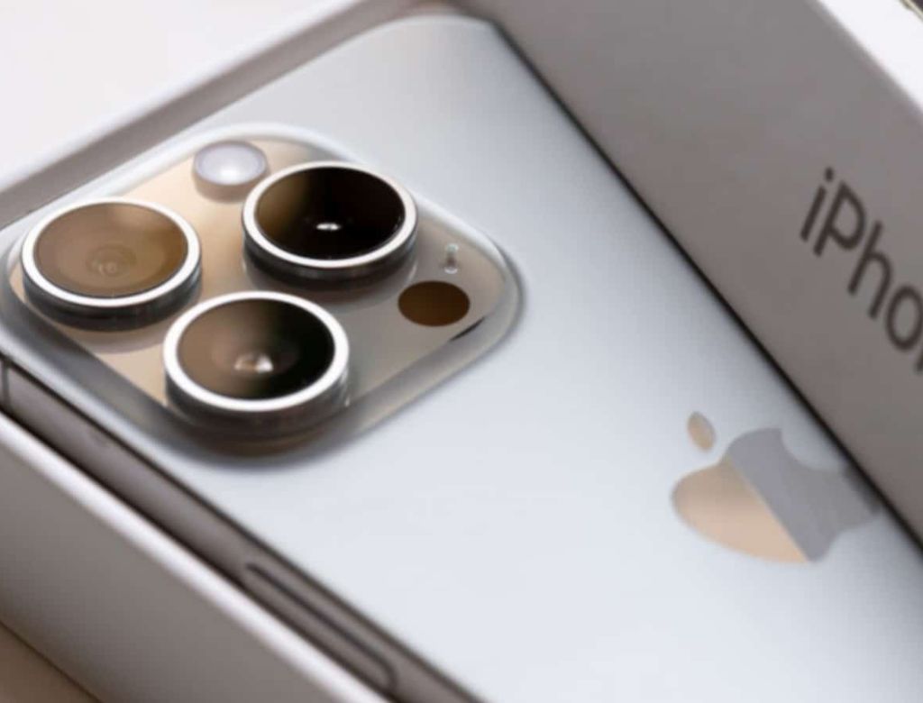 Iphone 16 (2)