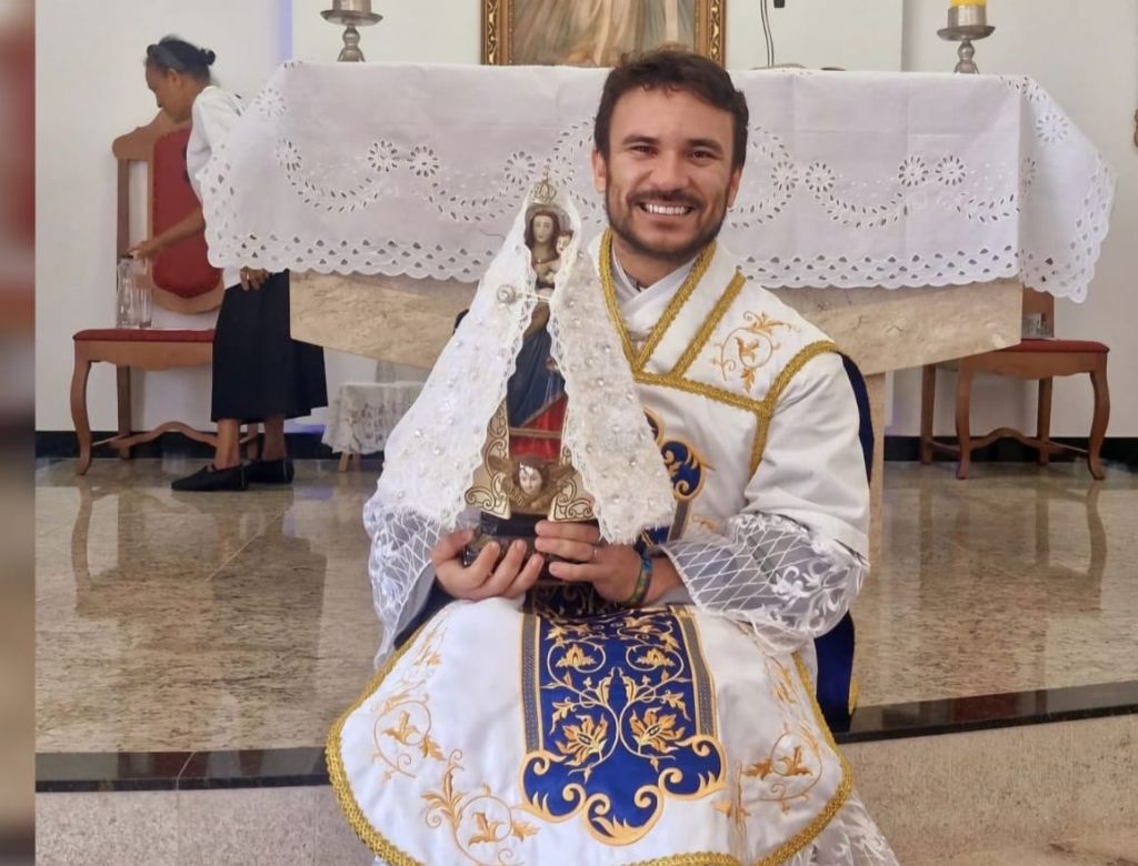 Padre Fabrício Rodrigues (Foto: Reprodução/redes sociais)