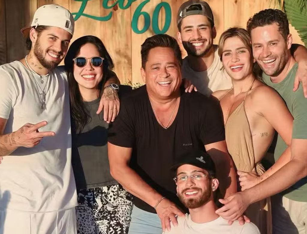 Leonardo Com Os Filhos Zé Felipe, Monique, Matheus Vargas, Jéssica Beatriz Costa, Pedro Leonardo E João Guilherme (foto Reprodução Redes Sociais) (1)