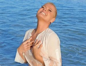 Xuxa Meneghel Foto Blad Meneghel(1)