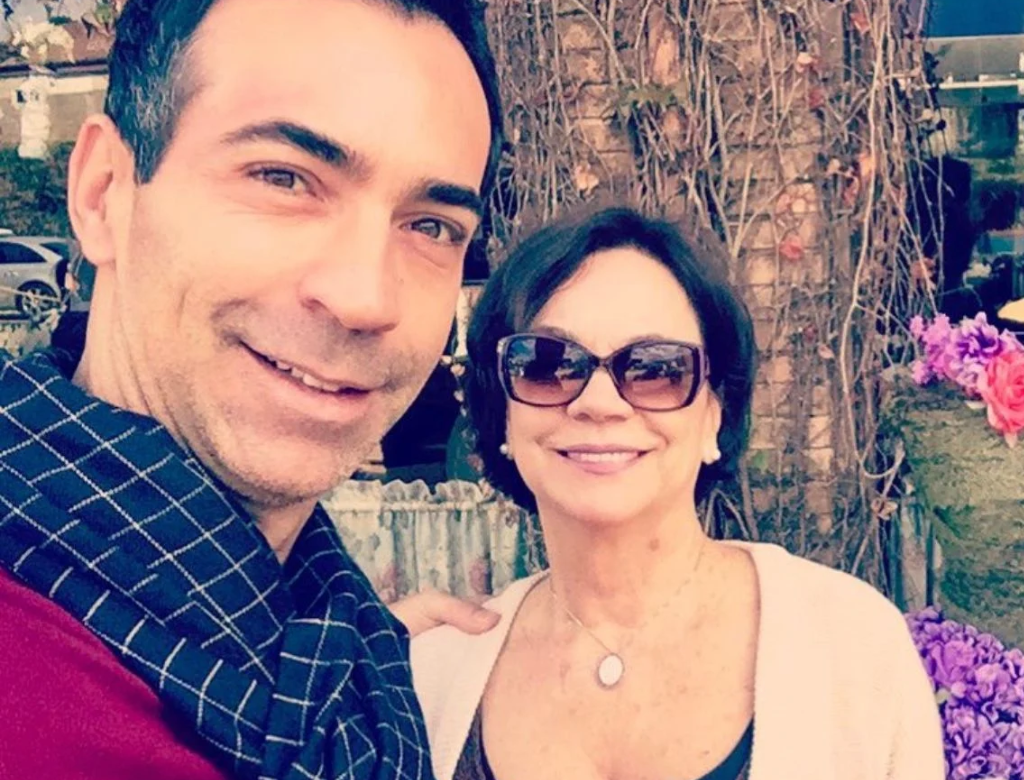 César Tralli E Sua Mãe (foto Reprodução Redes Sociais)