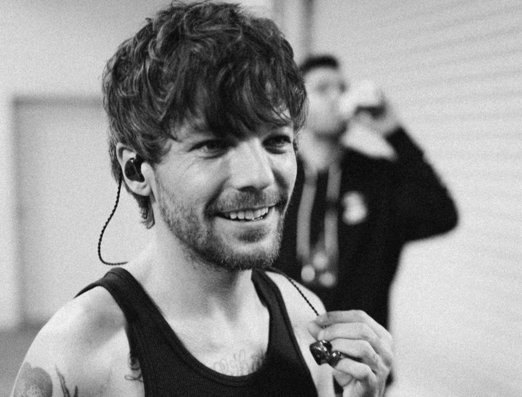 Louis Tomlinson (foto Reprodução Redes Sociais)