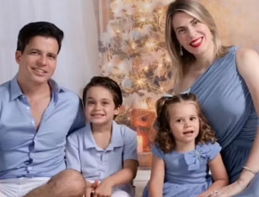 Família que estava no avião (foto Reprodução Redes Sociais)