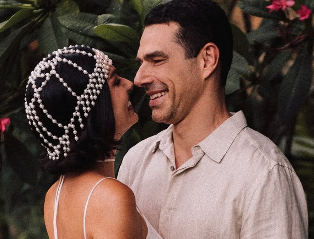 Isis Valverde se emociona ao relembrar morte do pai 38 Isis Valverde e o empresário Marcus Buaiz (foto Reprodução Redes Sociais)