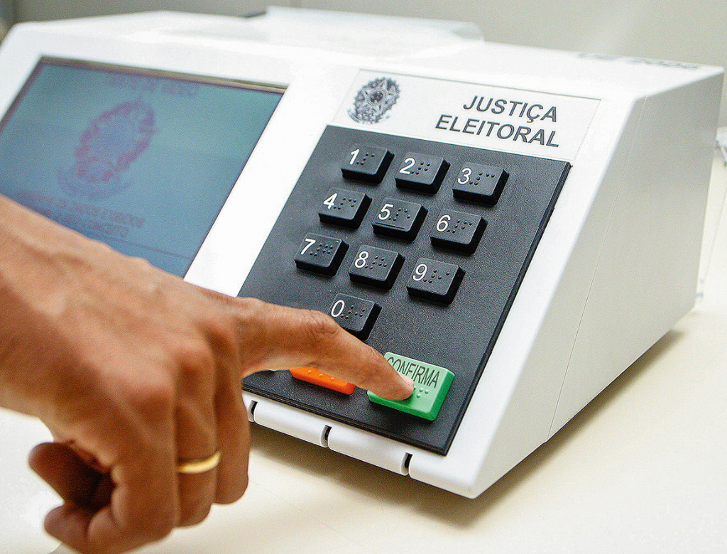 Urna (foto Reprodução Redes Sociais)