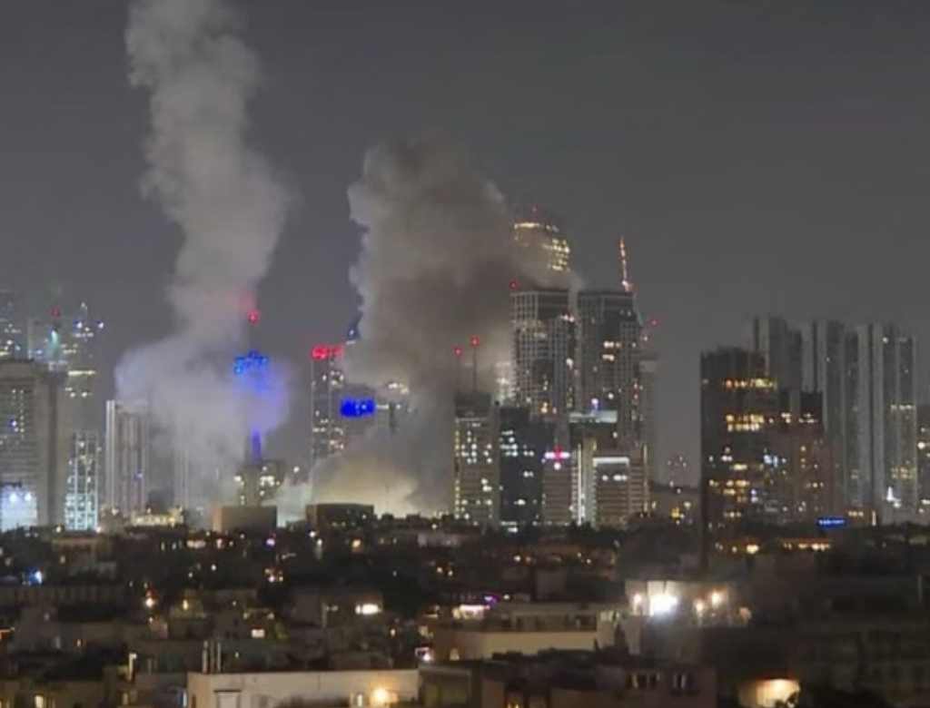 Israel entra em alerta após ataque com mísseis lançado do Irã (Foto Reprodução Redes Sociais)