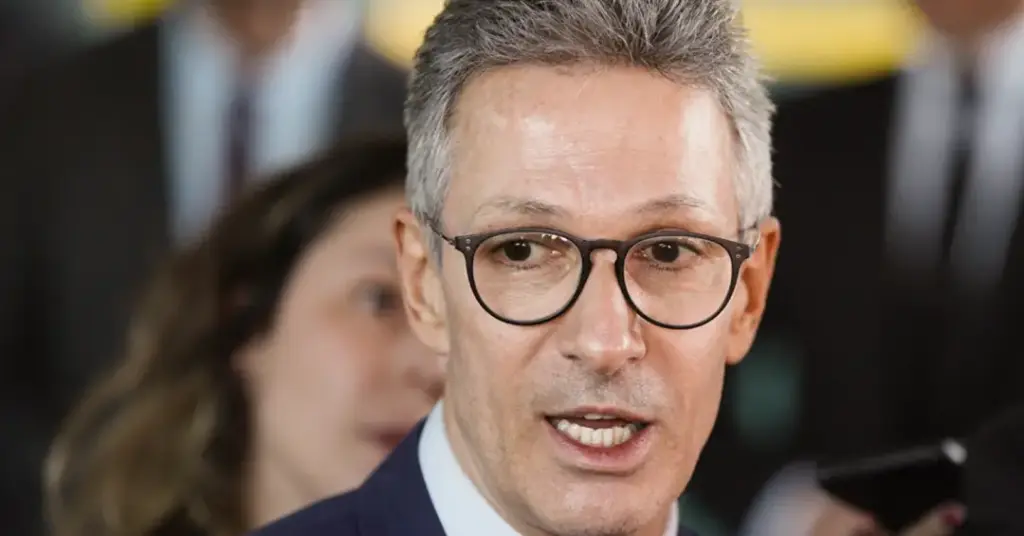 Galeria 2 Romeu Zema 2023 5 A.jpg