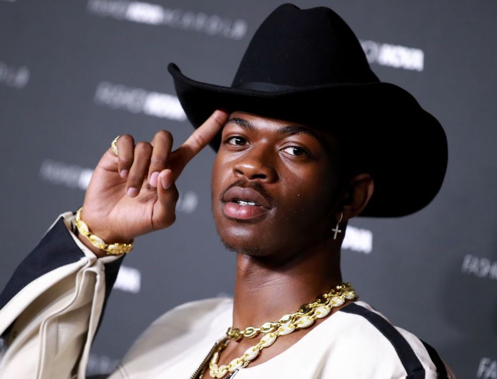 Lil Nas X permanecerá preso