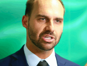 Eduardo Bolsonaro critica “imaturidade” de Michelle por vídeo contra Flávio; VEJA O QUE ELE DISSE