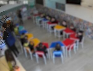 Professora agride criança de 4 anos em escola e é demitida por justa causa; veja VÍDEO