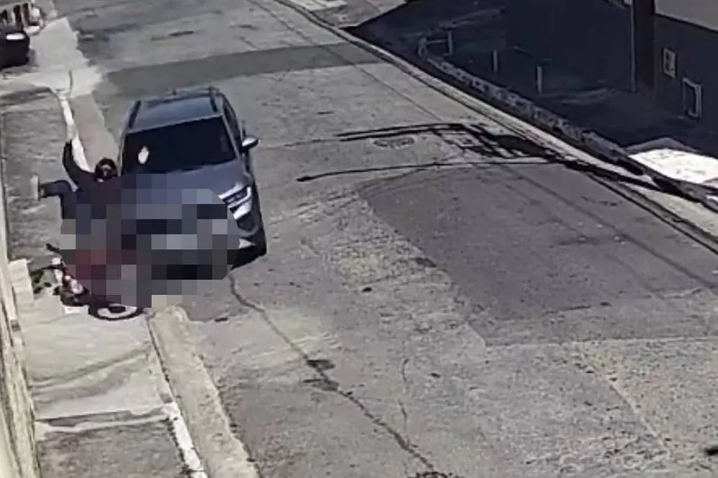 Vídeo: homem atropela assaltante em SP, mas leva dois tiros em seguida