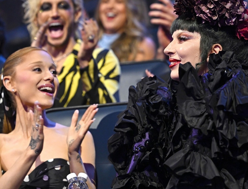 Ariana Grande e Lady Gaga são destaques no Video Music Awards 2025 da MTV; veja lista dos vencedores
