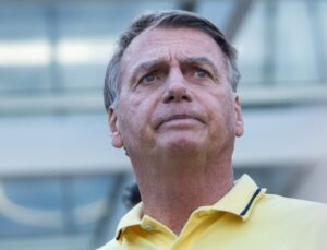 Saiba com qual câncer Bolsonaro foi diagnosticado e como será o tratamento