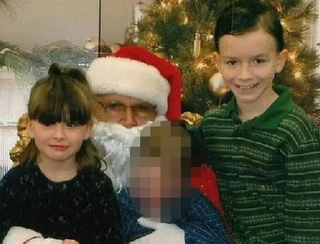 Papai Noel matou os próprios filhos (Foto: Reprodução)