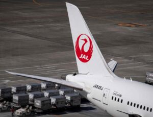 Piloto de companhia aérea japonesa é flagrado bebendo antes de voo; veja VÍDEO