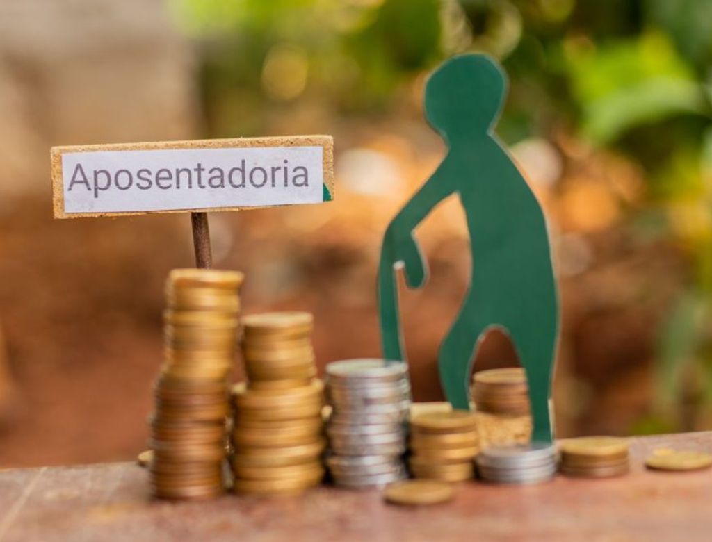 Mudou? Saiba qual o tempo mínimo de contribuição para se aposentar