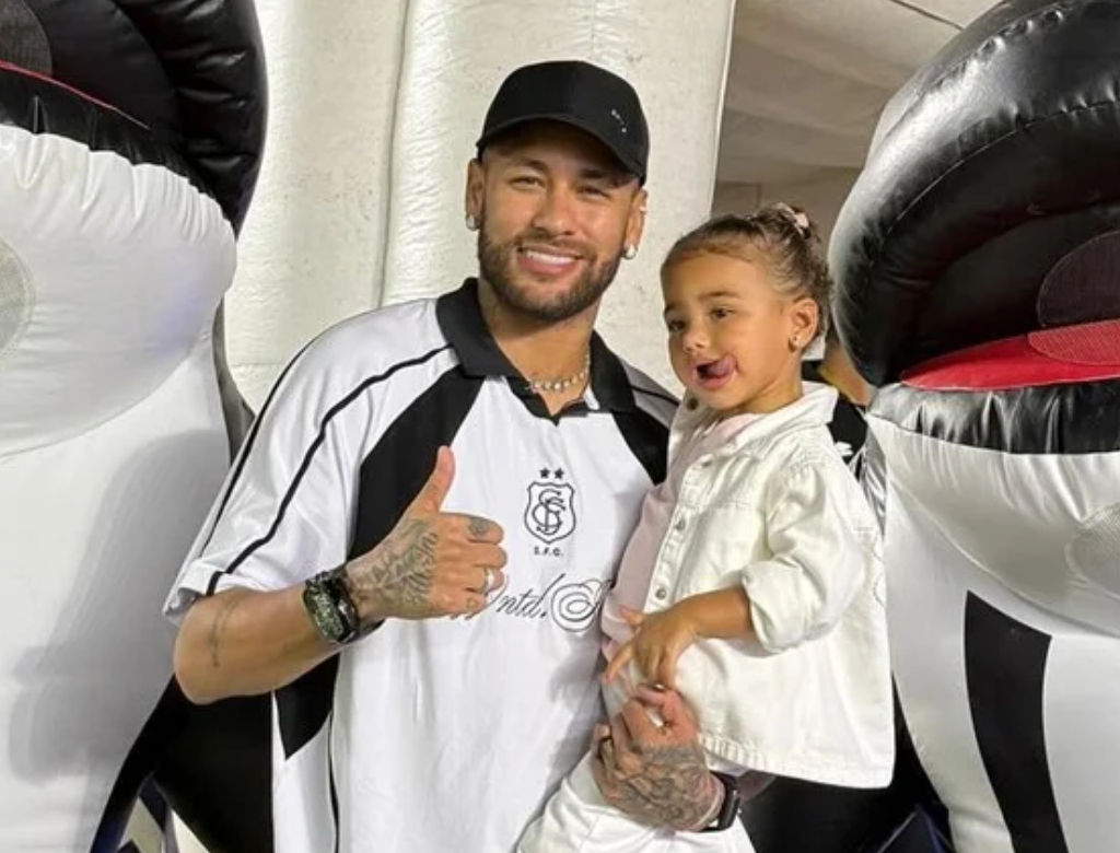 Neymar Jr. e Mavie (Foto: Reprodução)