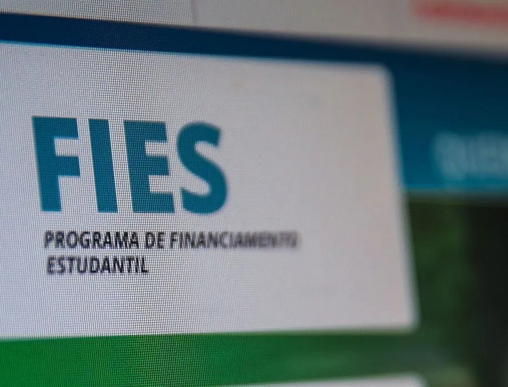 Inep convoca lista de espera de vagas remanescentes no Fies 2025; veja prazo