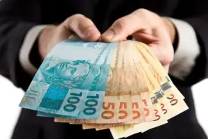 Bets ilegais representam quase 50% do mercado no Brasil e vira alvo do governo