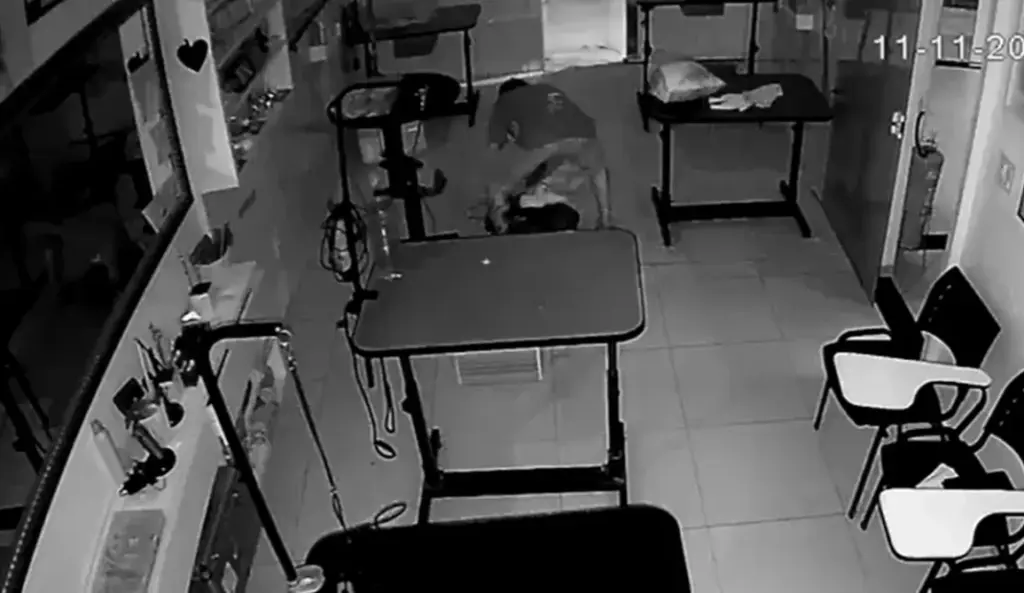Homem é preso por furto e invasão em barbearia; VEJA VÍDEO!