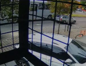 Câmeras registram acidente entre ônibus e carro de aplicativo que matou mulher em Curitiba; VEJA VÍDEO!