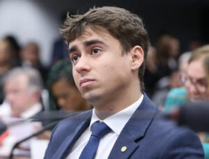 Nikolas Ferreira contesta resultado da eleição e cobra esclarecimentos