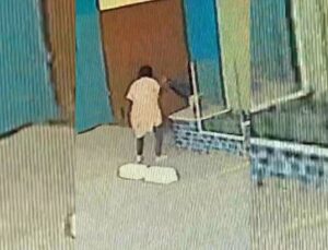 Vídeo mostra mulher vandalizando imagem de Nossa Senhora; Assista!