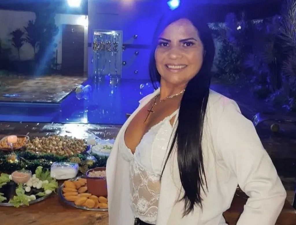 Kellen Oliveira Bretas Antunes (Foto Reprodução Redes Sociais)