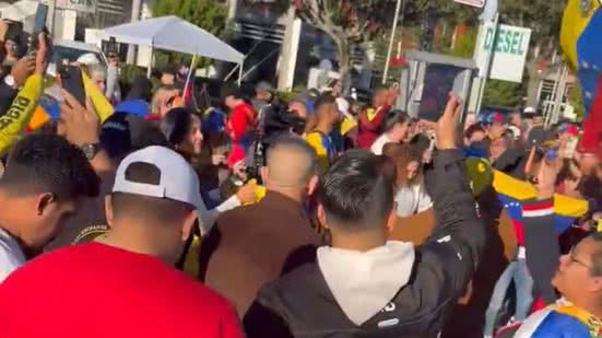 Venezuelanos na Flórida celebram captura de Maduro após ataque dos EUA; VEJA VÍDEO!