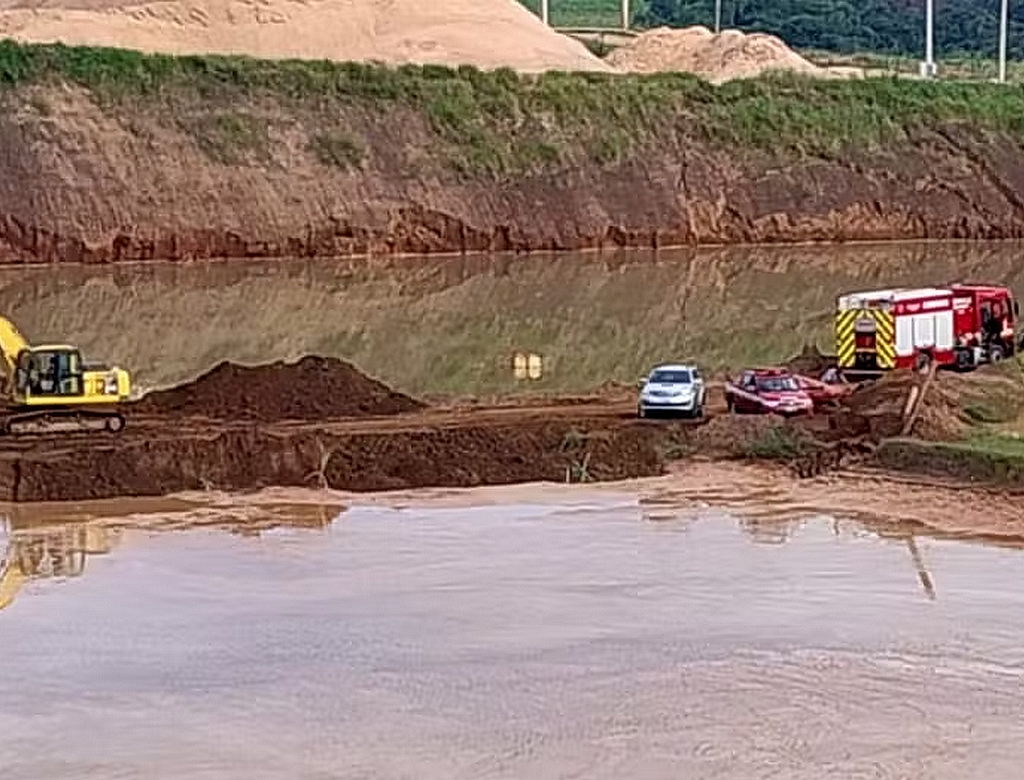 Mineradora (Foto Reprodução Defesa Civil)