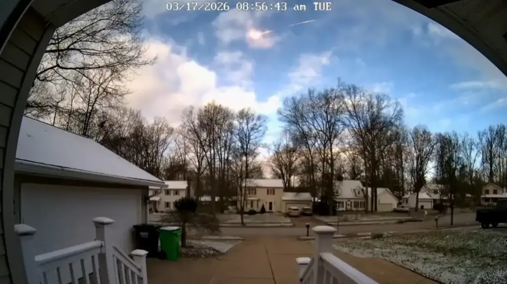 Meteoro atravessa céu e assusta moradores nos EUA; veja vídeo