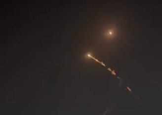 Caças do Catar derrubam bombardeiros iranianos perto de base militar dos EUA