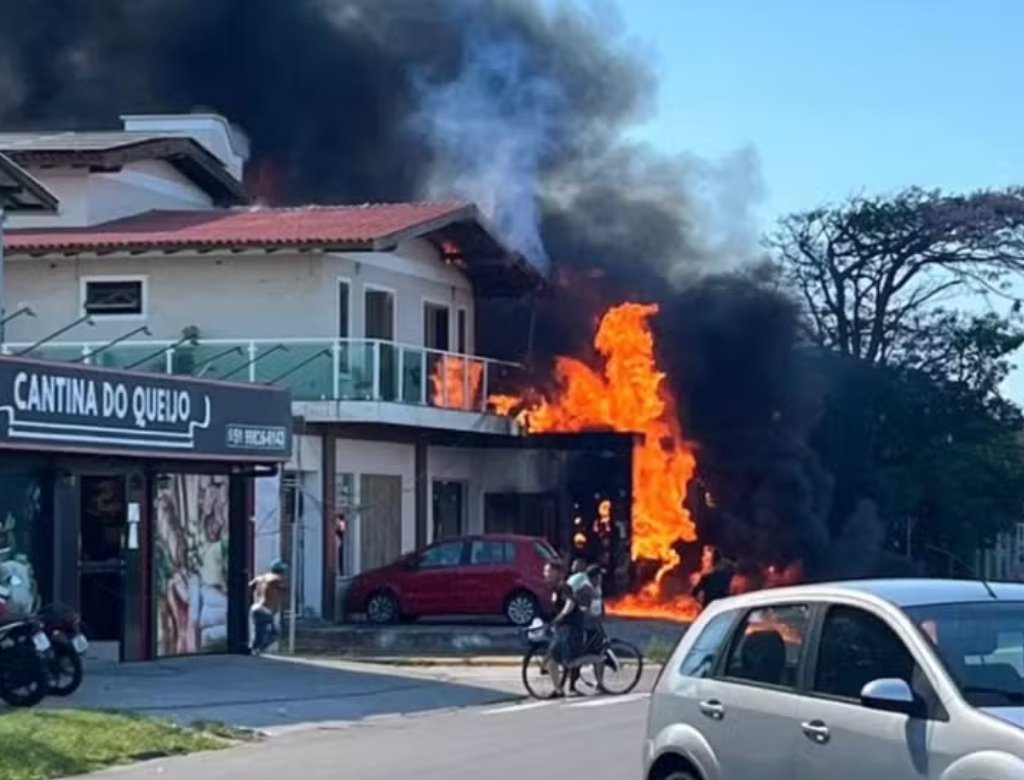 Acidente (Foto Reprodução Redes Sociais)
