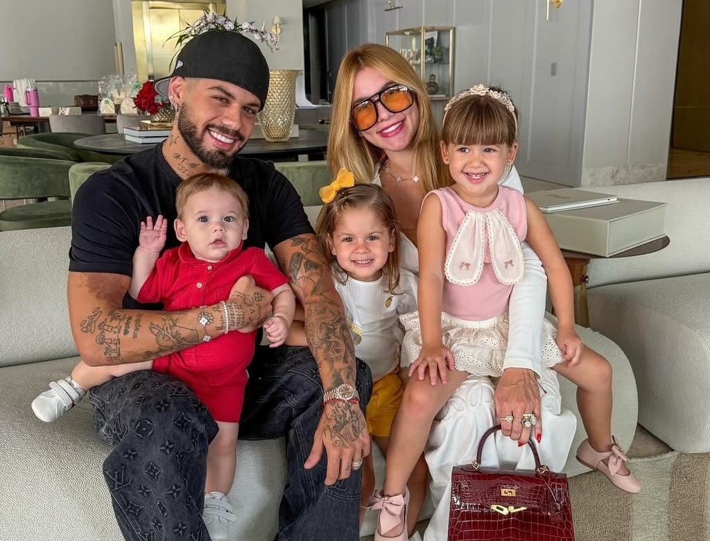 Zé Felipe, Virginia Fonseca e filhos (Foto Reprodução Redes Sociais)