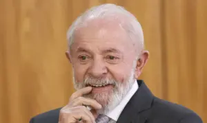 Lula lança Desenrola 3.0 e vai destinar até R$ 15 bi para comprar dívidas de inadimplentes